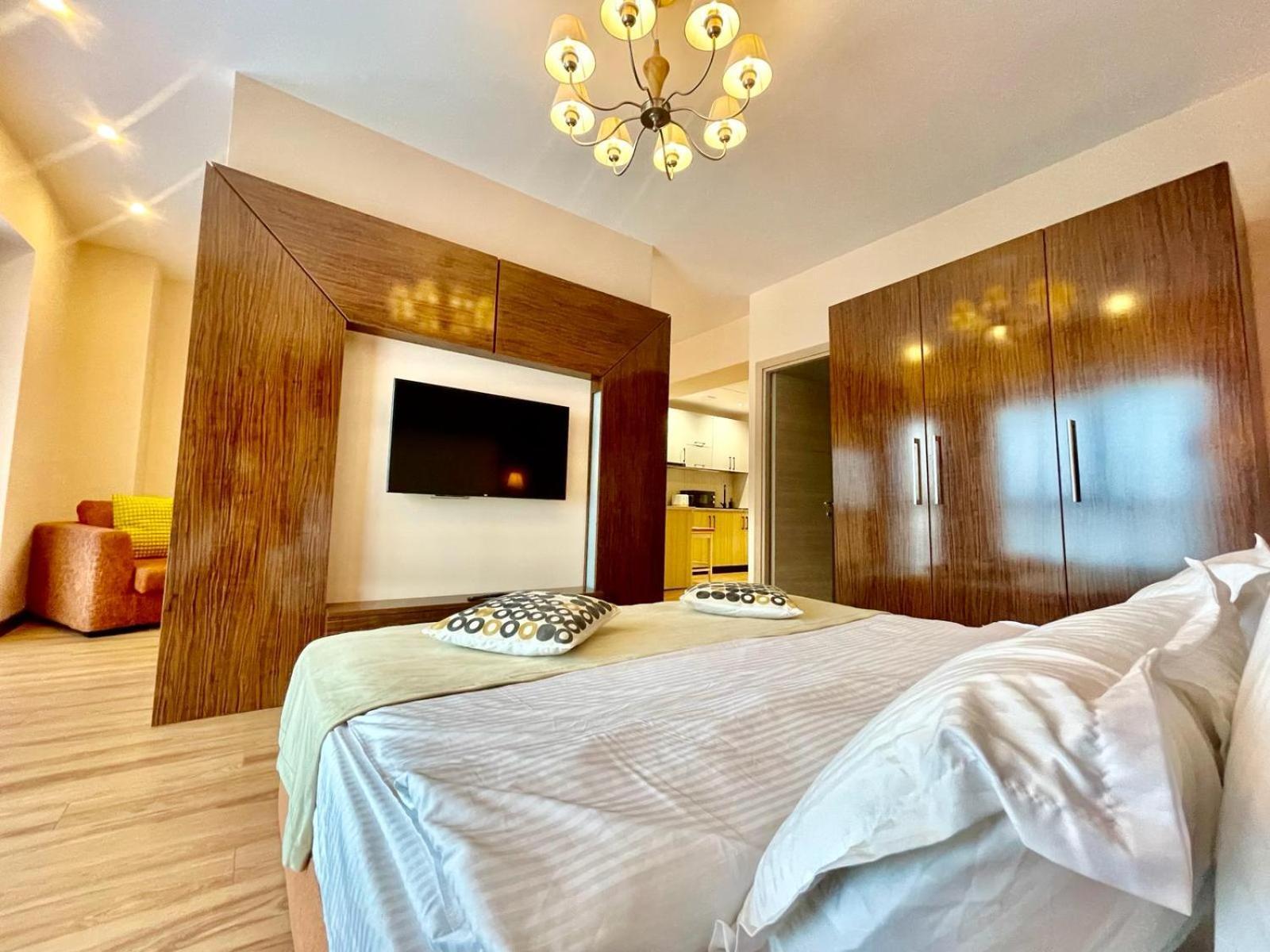 Presidential Luxury Apartments With Amazing View - Yamaluxe 부쿠레슈티 외부 사진