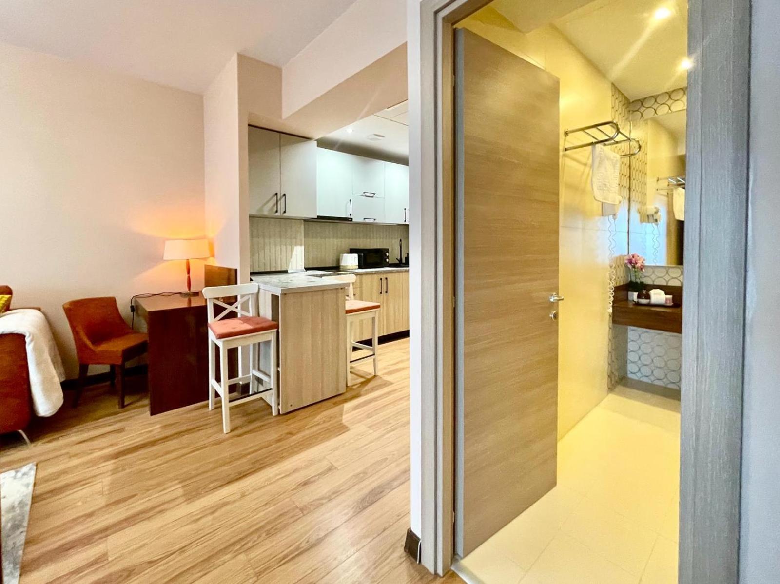 Presidential Luxury Apartments With Amazing View - Yamaluxe 부쿠레슈티 외부 사진