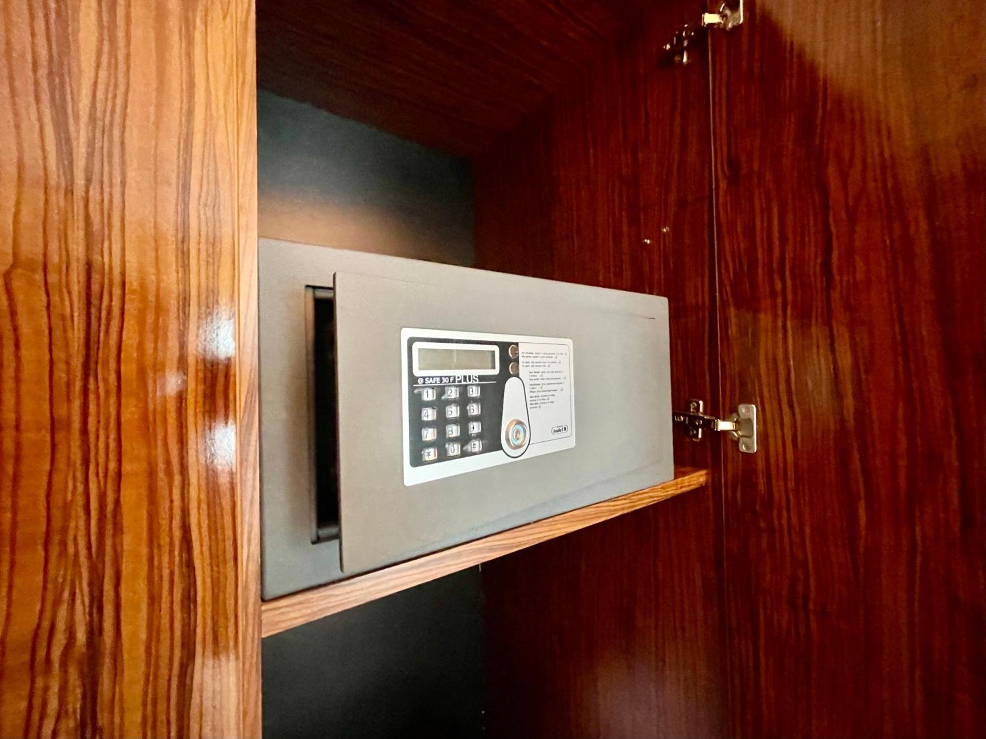 Presidential Luxury Apartments With Amazing View - Yamaluxe 부쿠레슈티 외부 사진